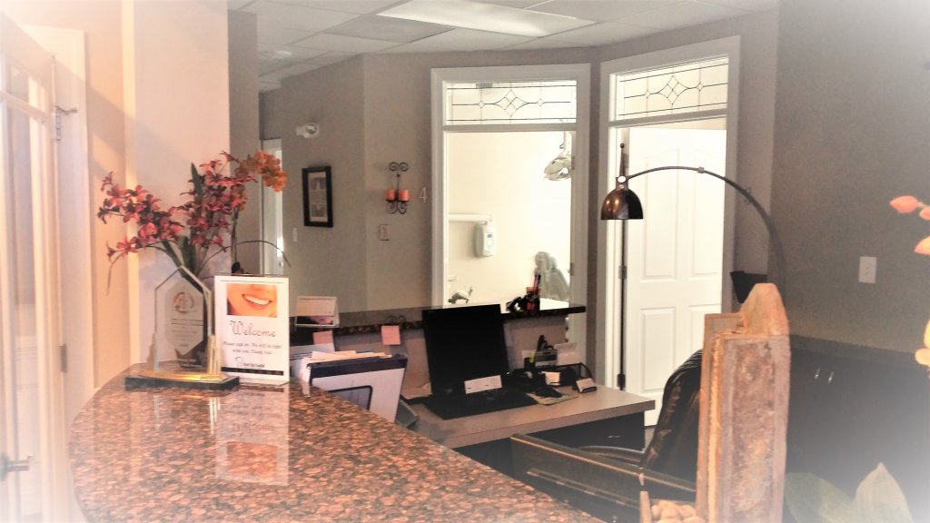 Reception desk